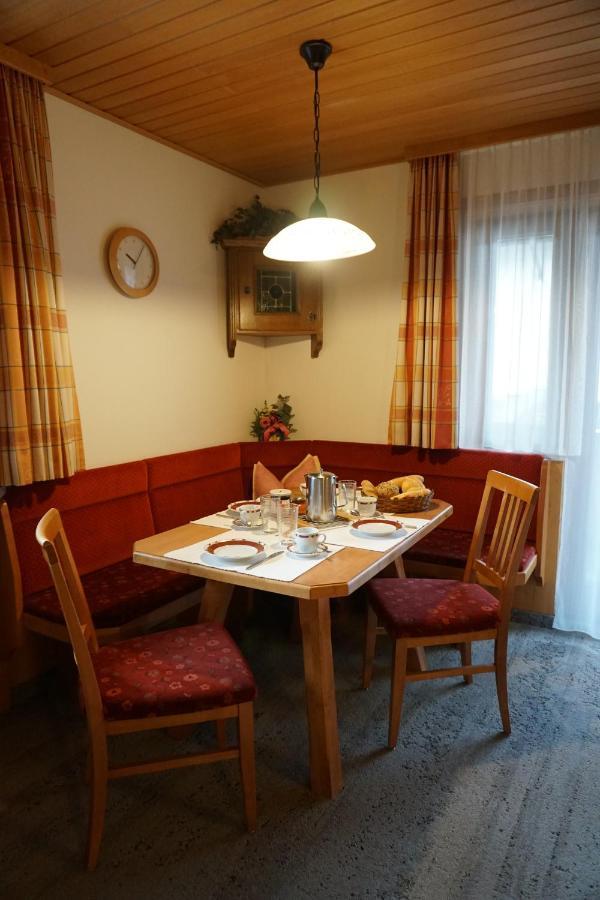 Ferienwohnungen Annelies Tux Buitenkant foto